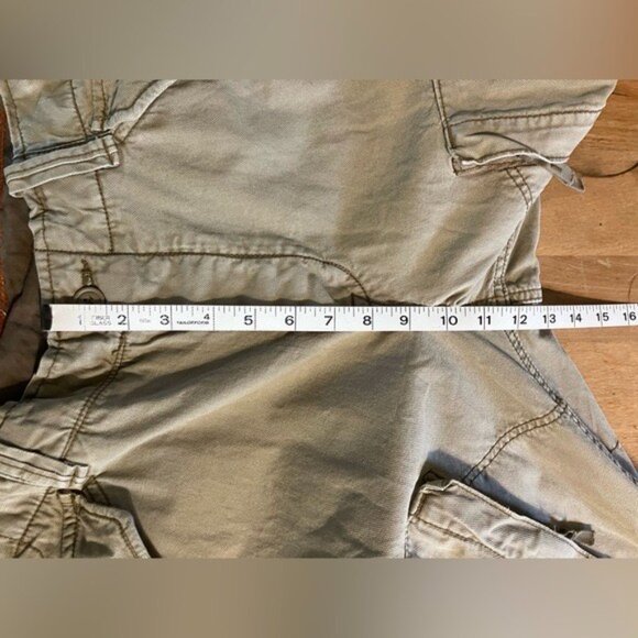Vintage Y2K Gap Cargo Tactical Military Beige / Khaki Pants - size 38 x 30 - Picture 10 of 16
